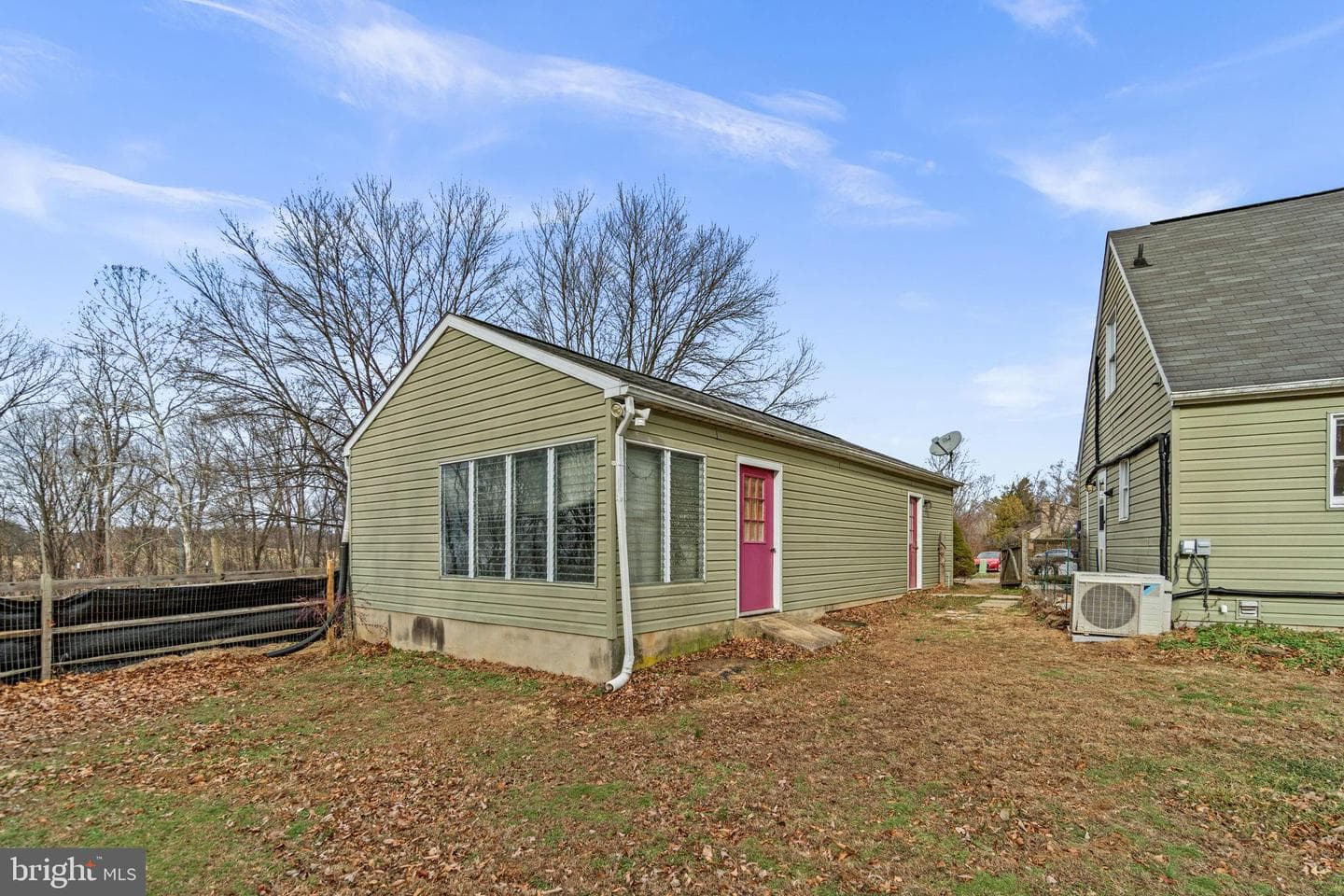 8393 Fordham Court photo 33