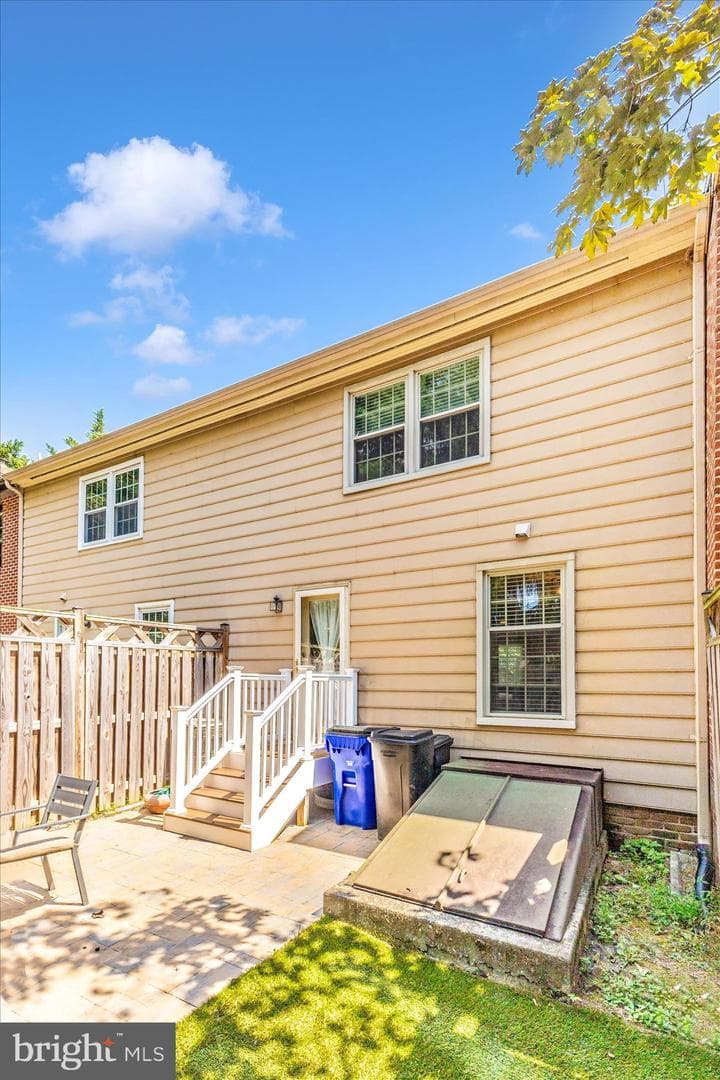 8204 Red Wing Court photo 33