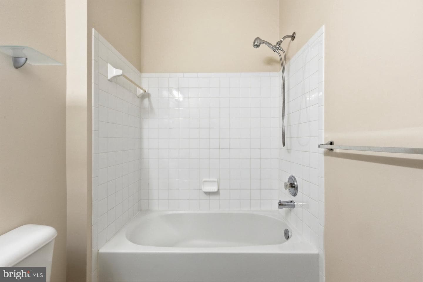 6506 Wiltshire Drive #102 photo 16
