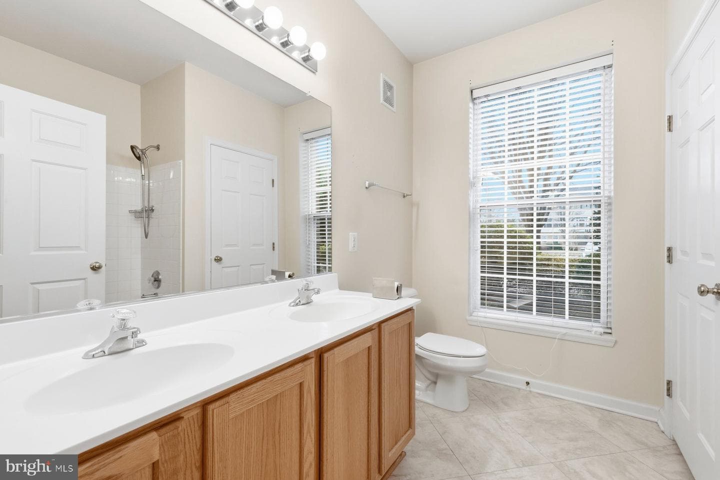 6506 Wiltshire Drive #102 photo 23