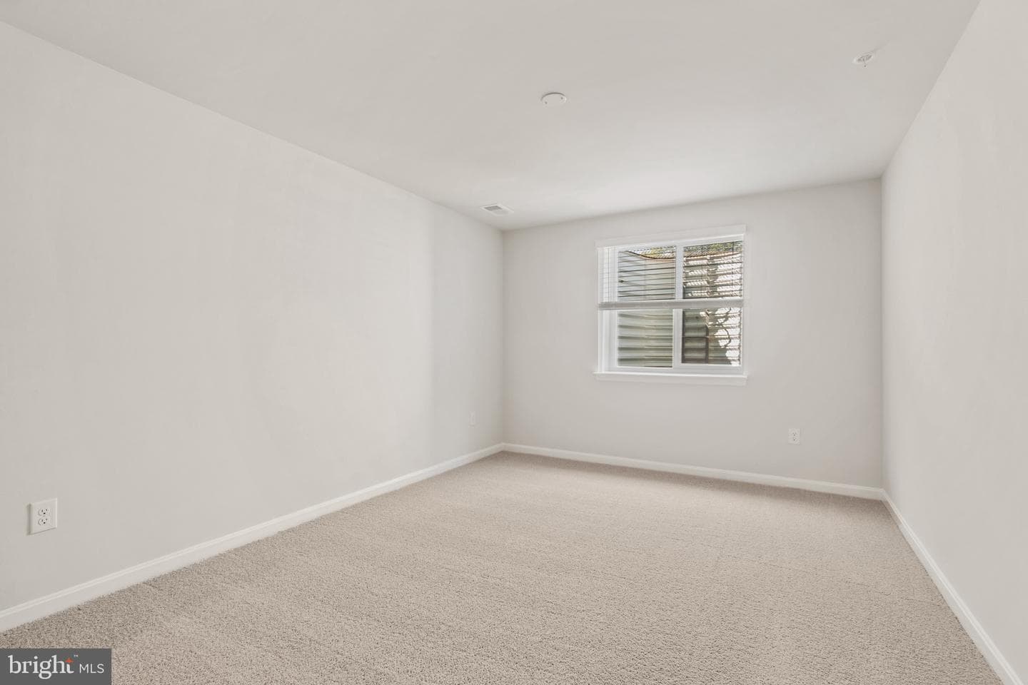 455 Ensemble Way photo 20