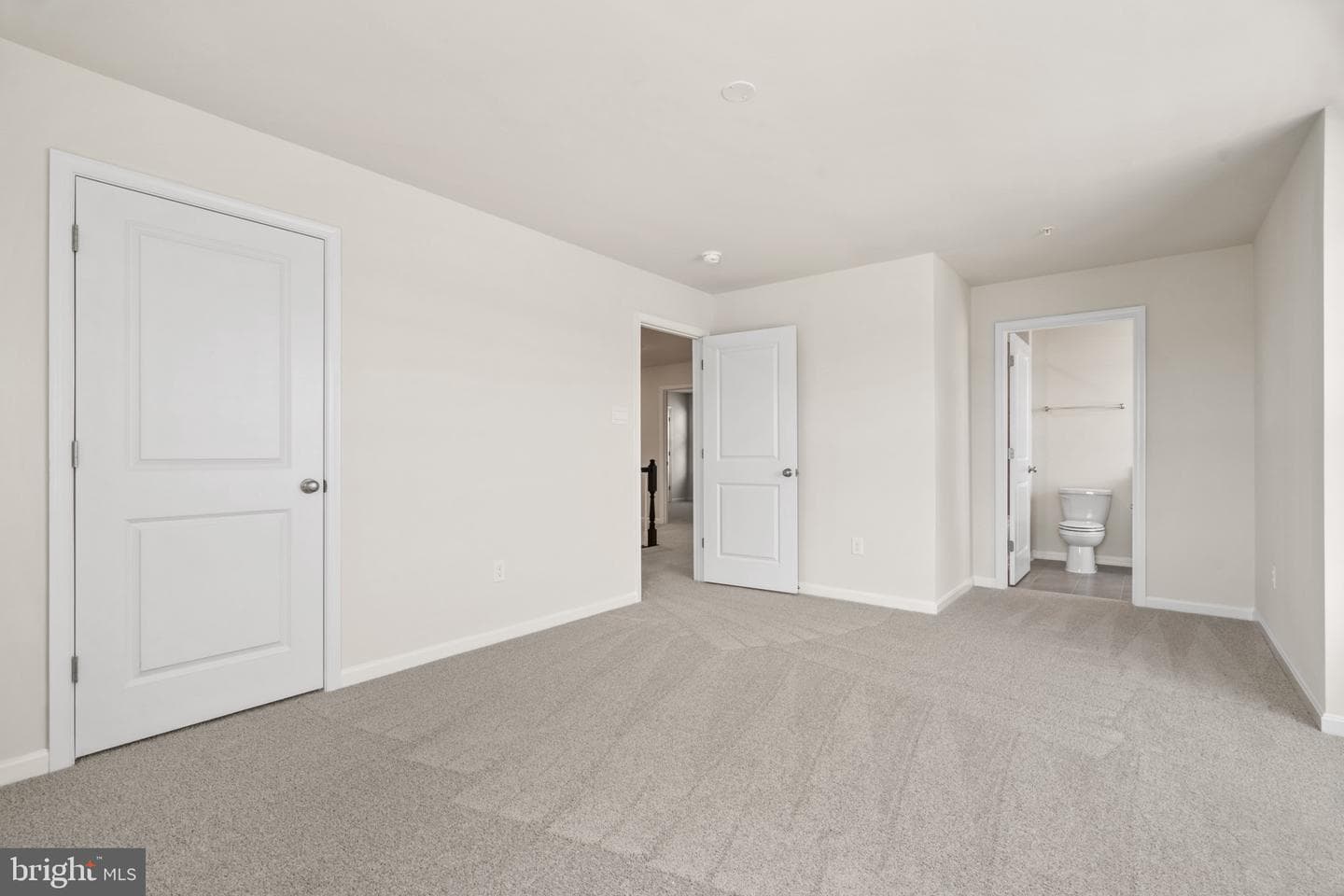 455 Ensemble Way photo 27