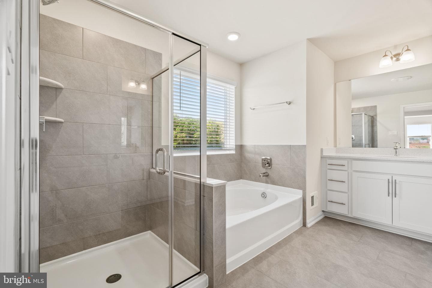 455 Ensemble Way photo 51