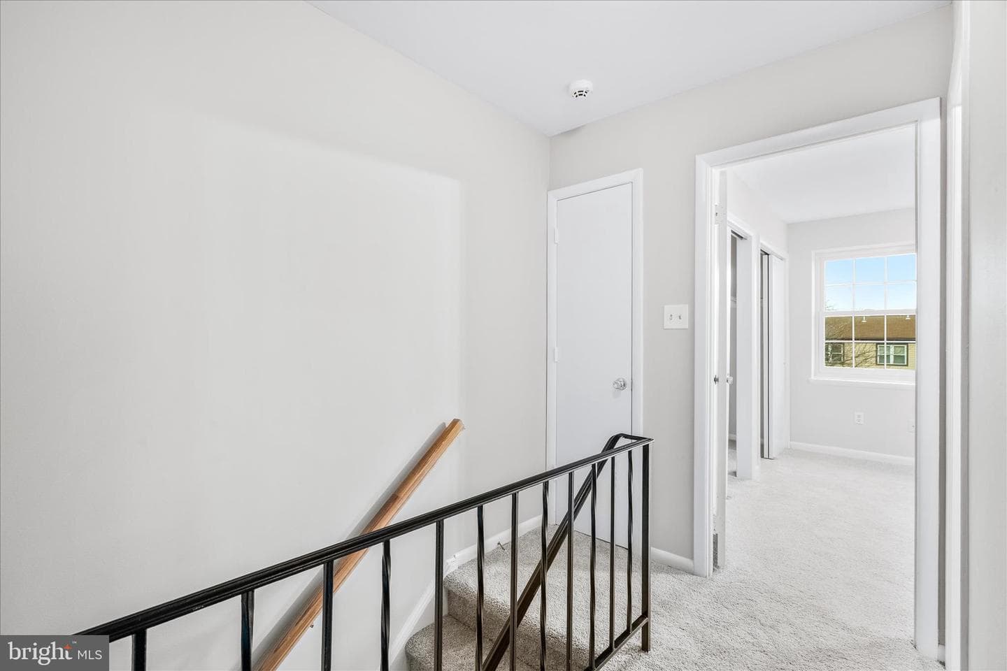 8463 Discovery Boulevard photo 18