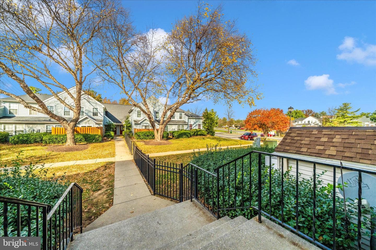5701 Lavender Plaza #j photo 41