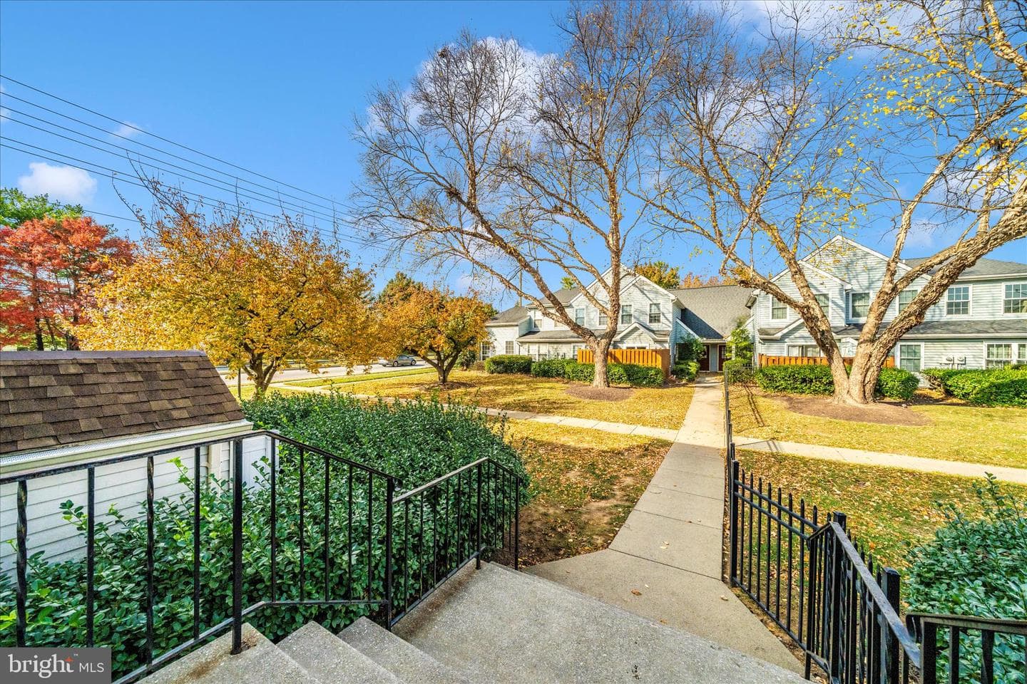 5701 Lavender Plaza #j photo 42