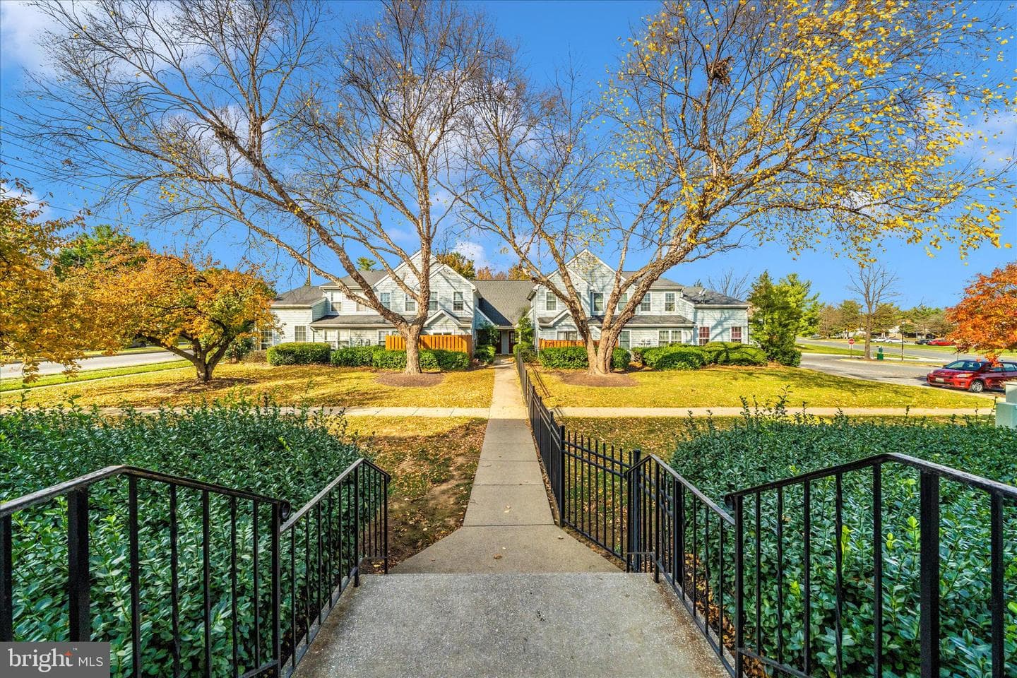 5701 Lavender Plaza #j photo 43