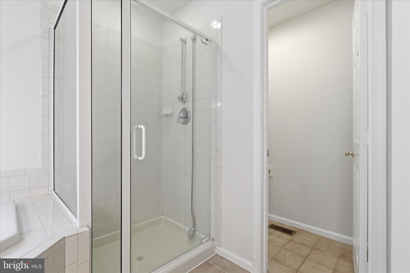 3415 Tudor Drive photo 23