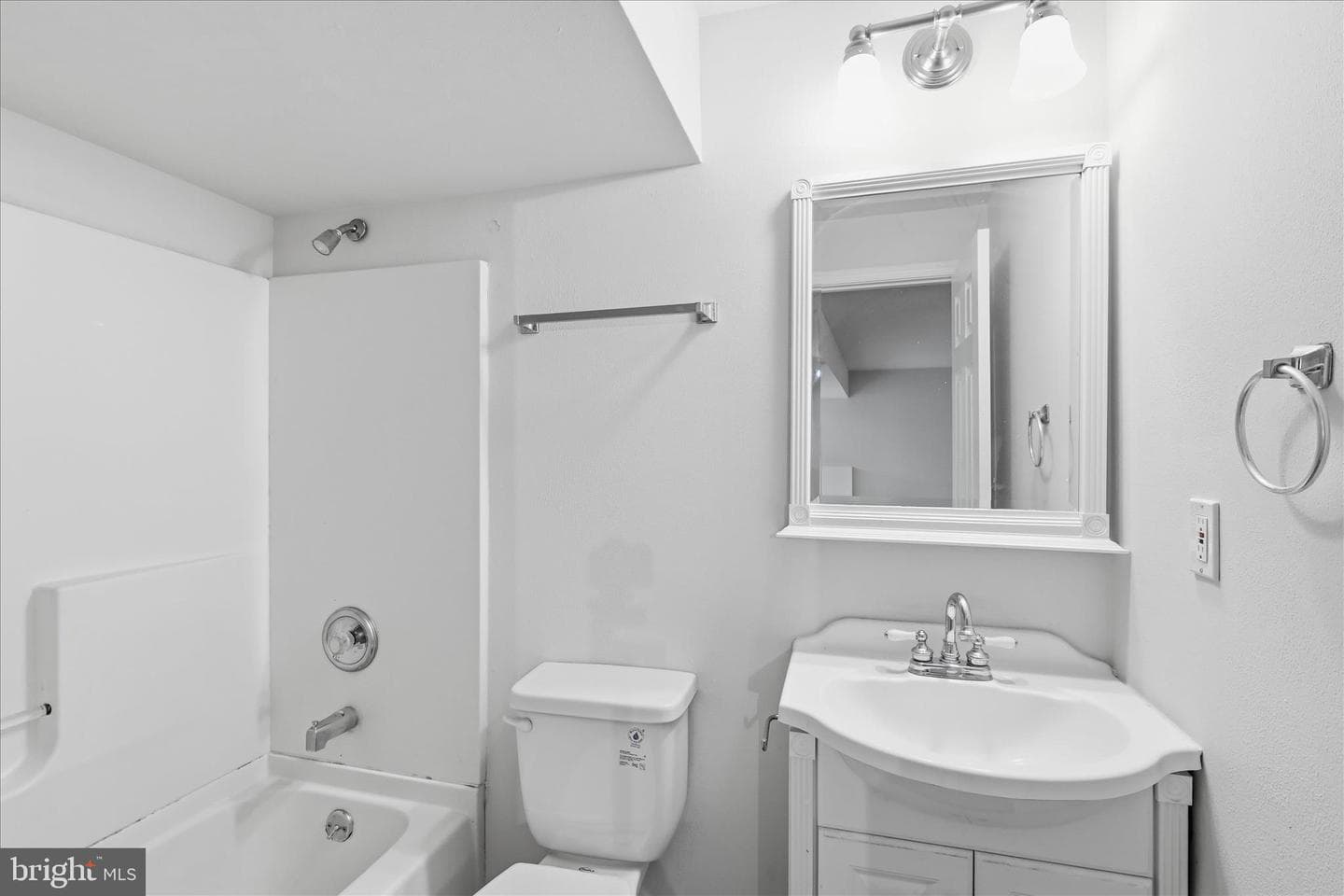 3415 Tudor Drive photo 29