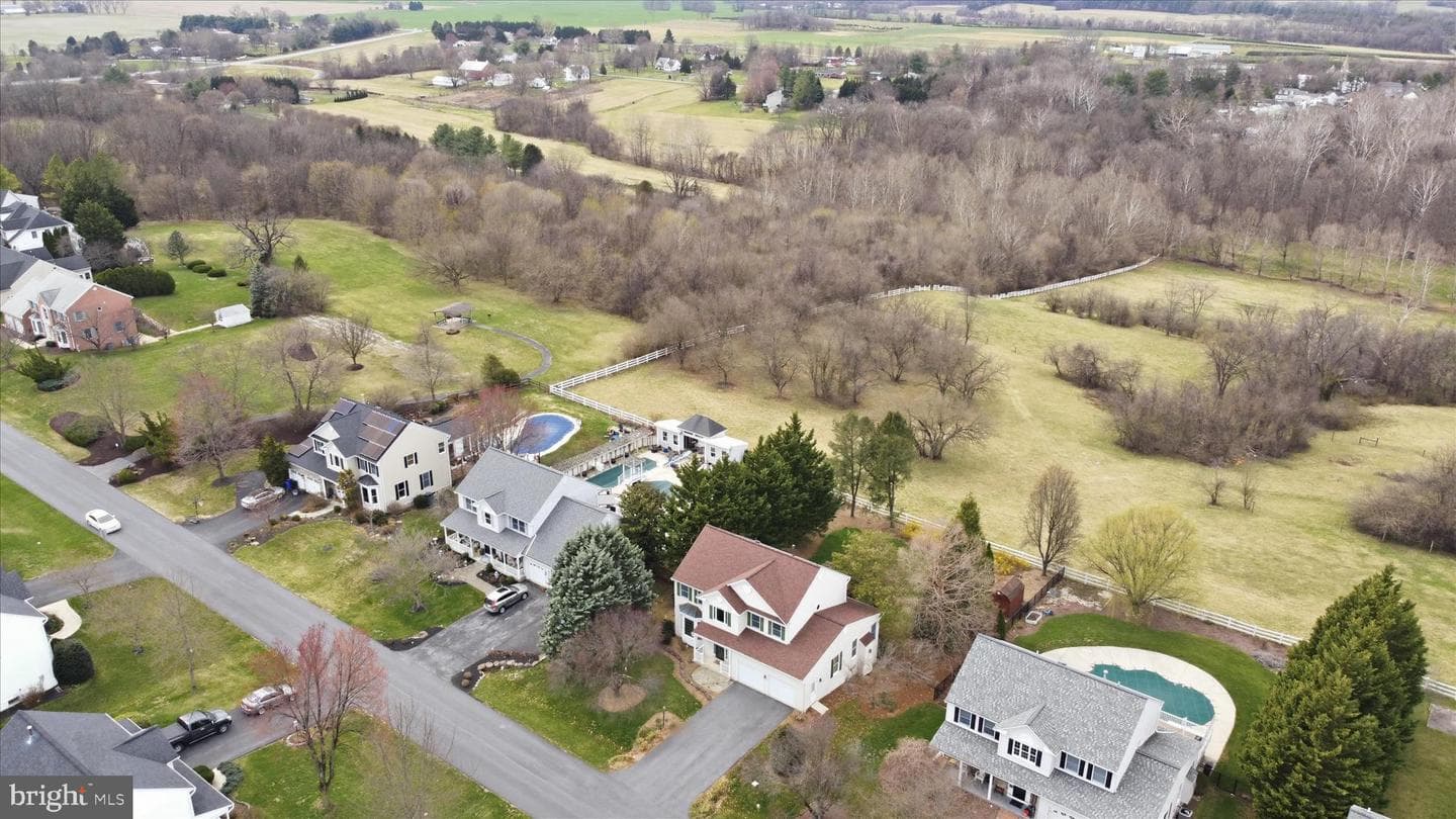 3415 Tudor Drive photo 41