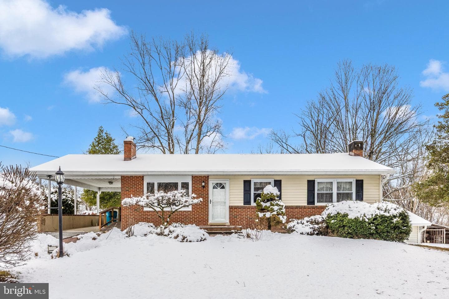 11511 Crickenberger Road photo 1