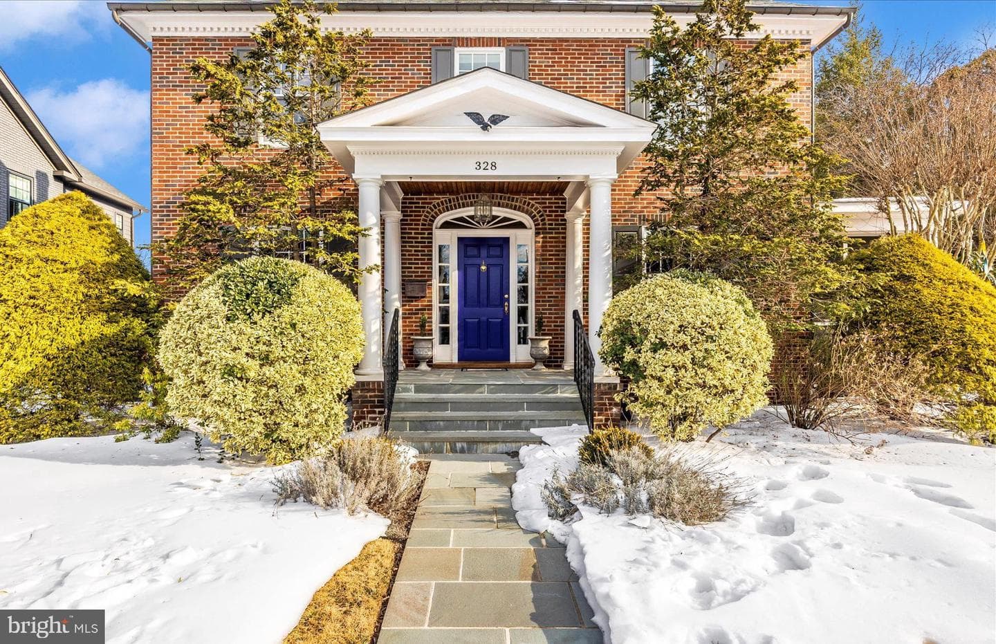 328 Lindbergh Avenue photo 2