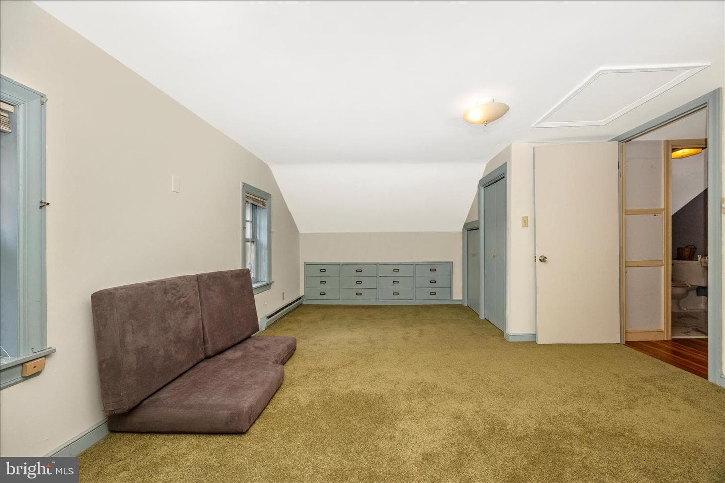 328 Lindbergh Avenue photo 37