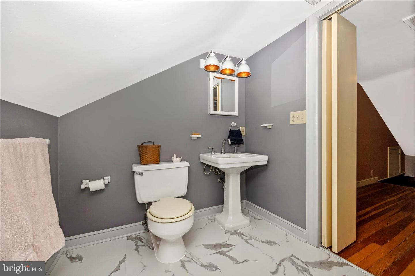 328 Lindbergh Avenue photo 40