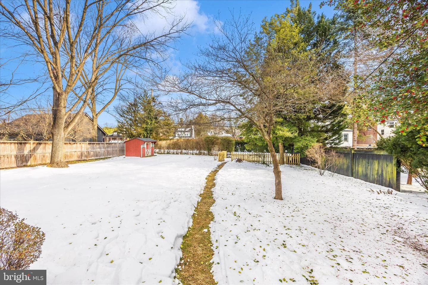 328 Lindbergh Avenue photo 48