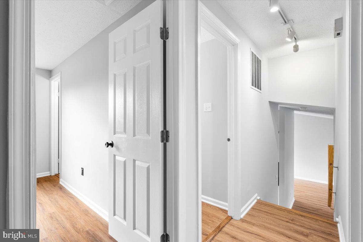 1489 Eden Drive photo 16
