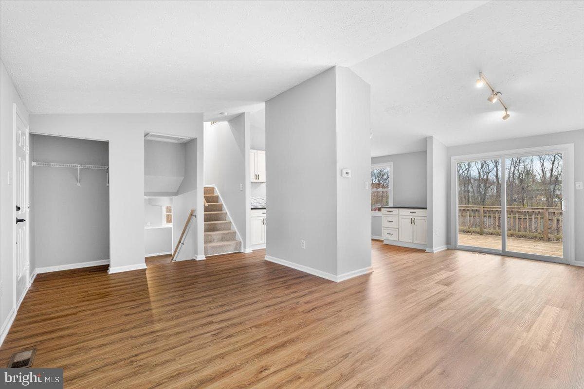 1489 Eden Drive photo 7