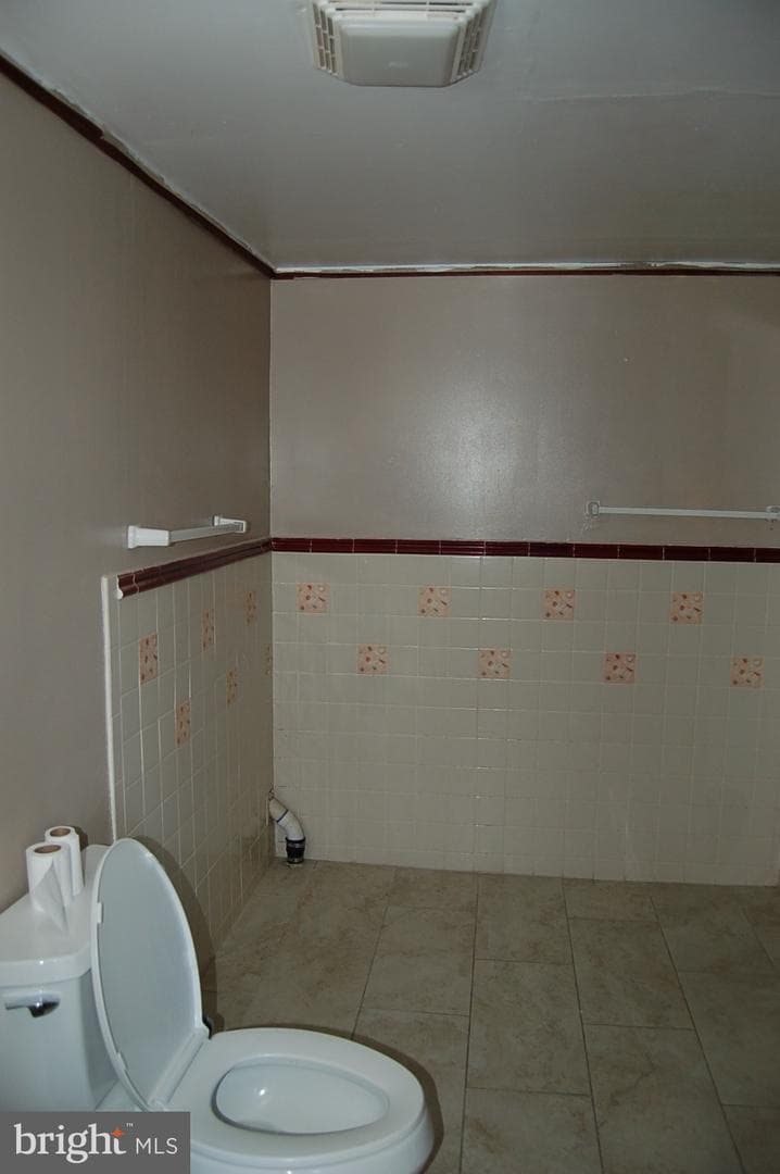 902 Frailey Road photo 9