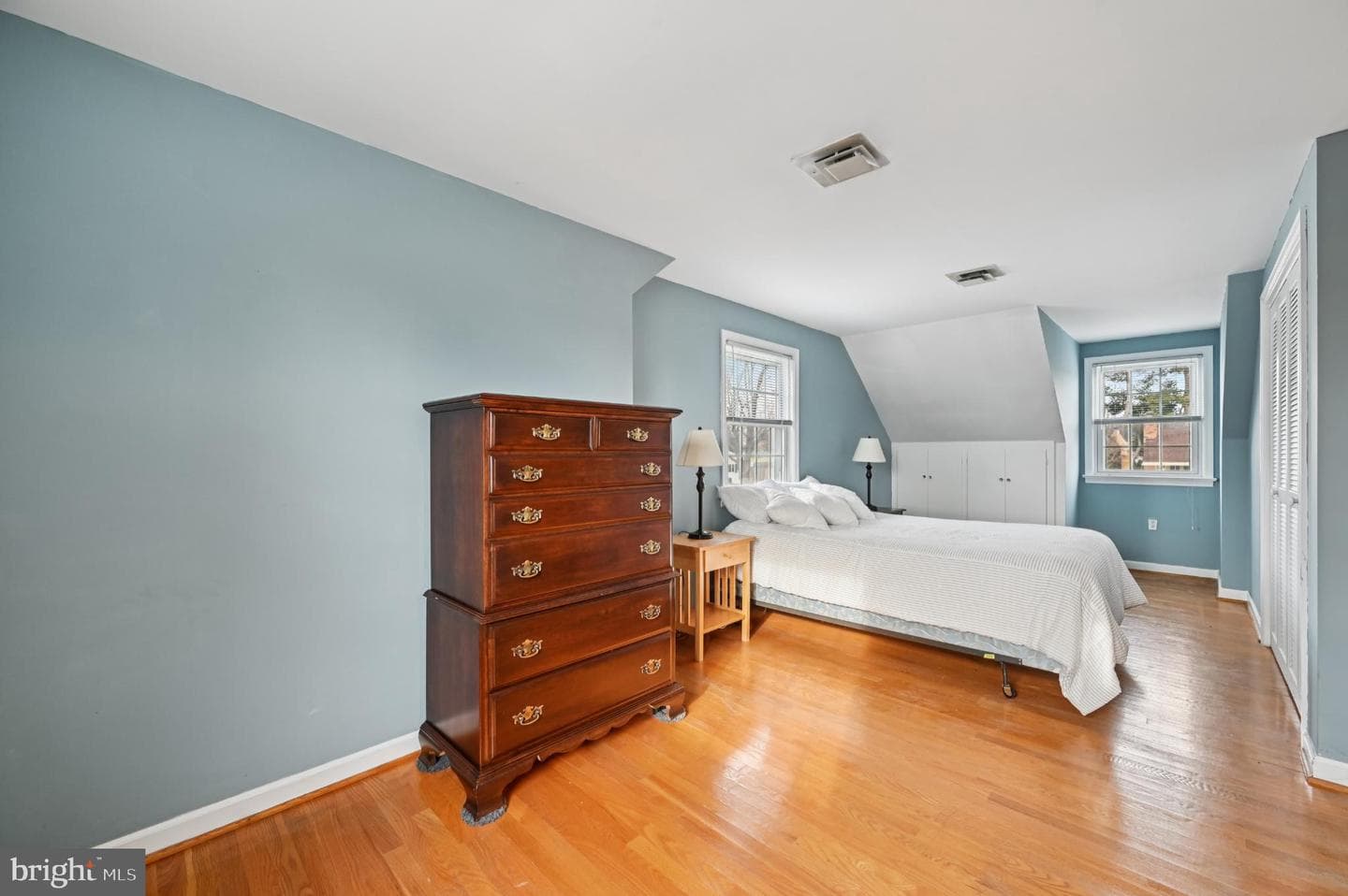 1416 W 11th Street photo 32