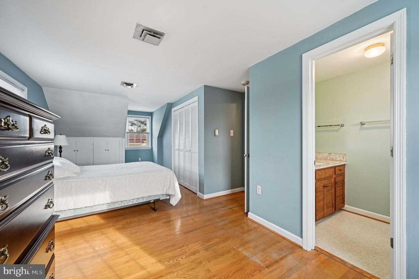 1416 W 11th Street photo 33
