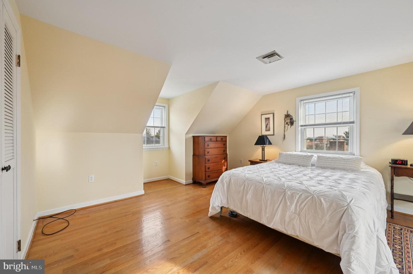 1416 W 11th Street photo 38