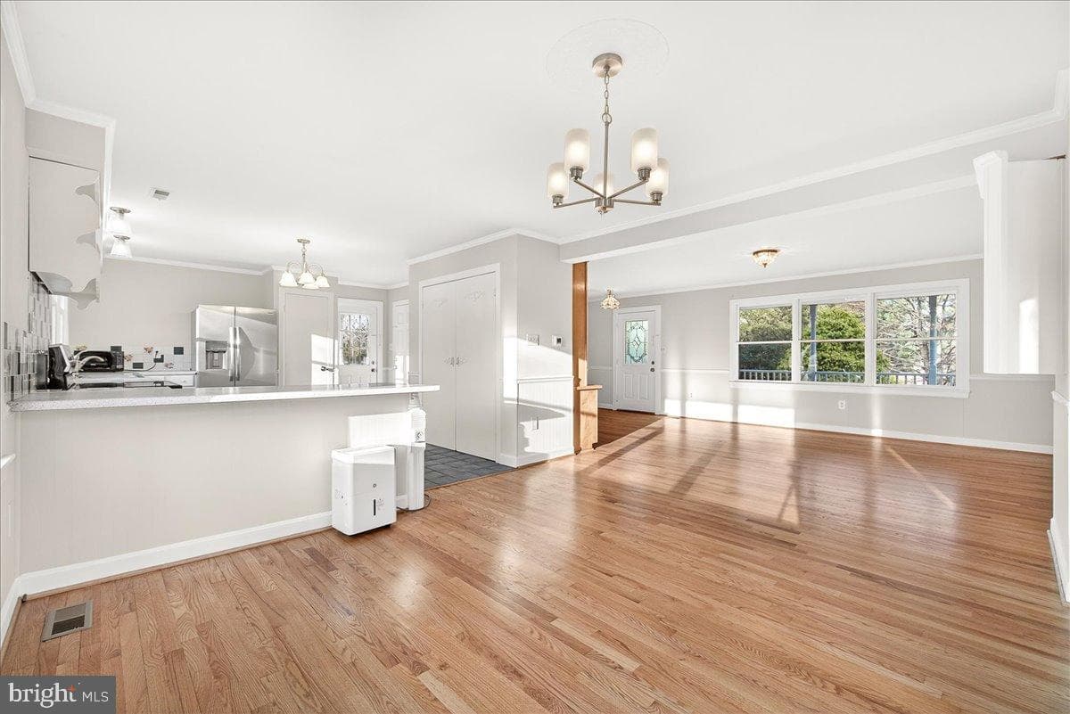 6918 Woodville Road photo 14