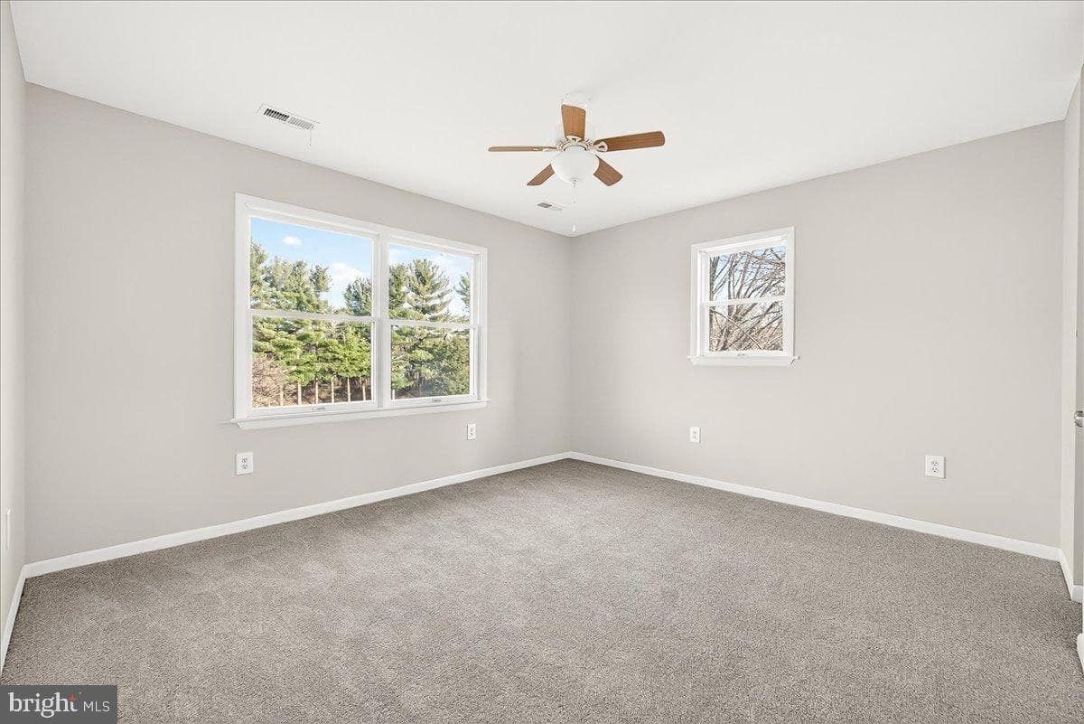 6918 Woodville Road photo 27
