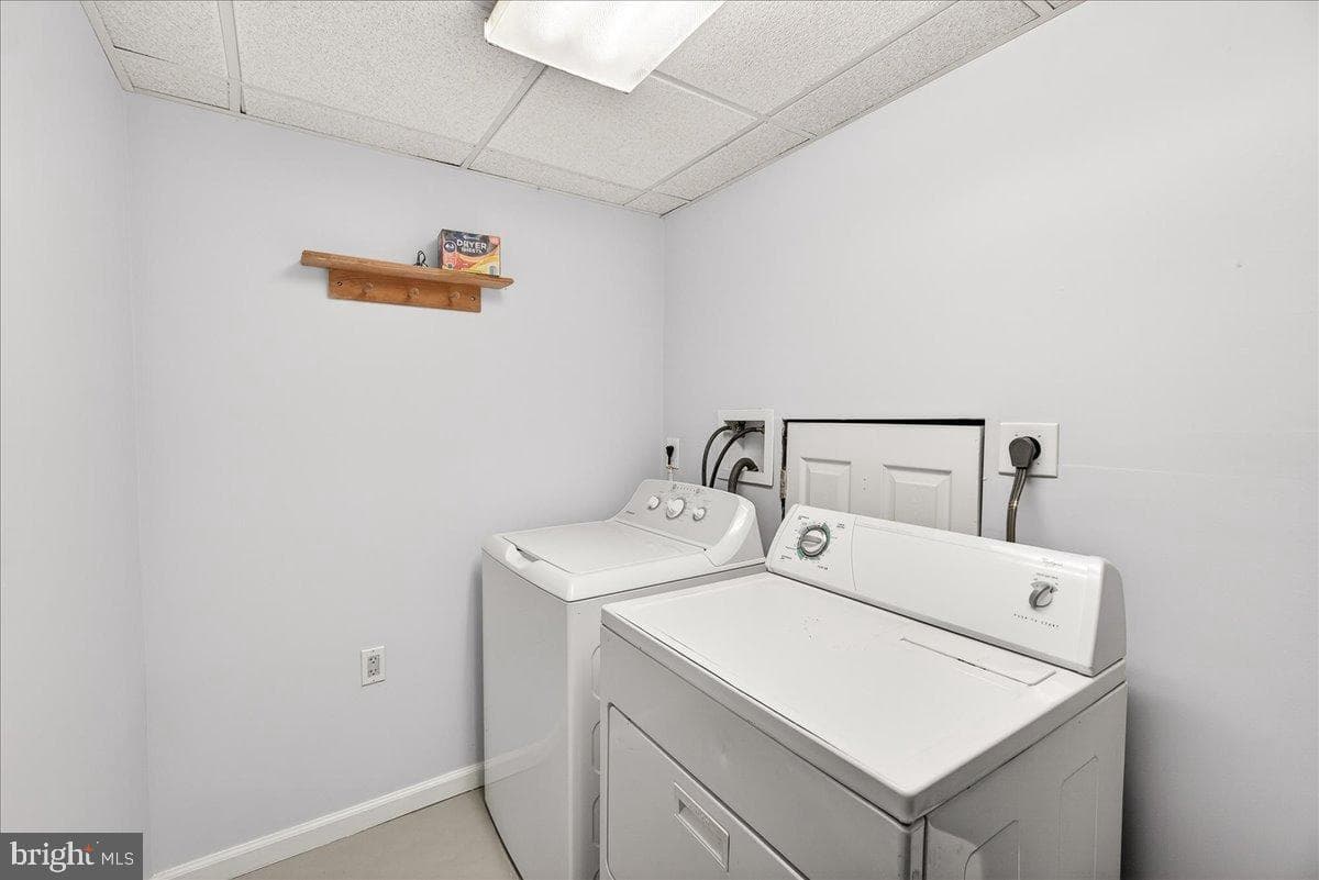 6918 Woodville Road photo 36