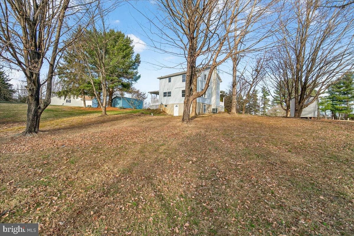 6918 Woodville Road photo 41