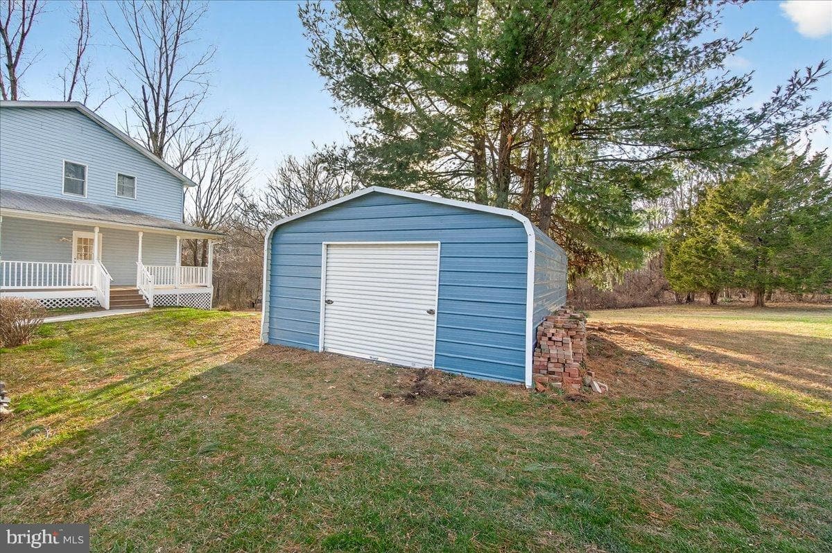 6918 Woodville Road photo 45