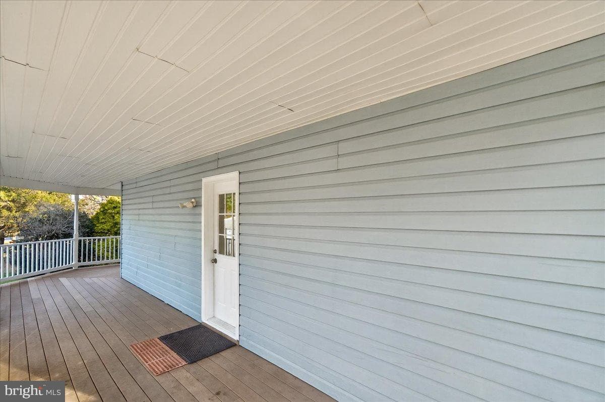 6918 Woodville Road photo 8