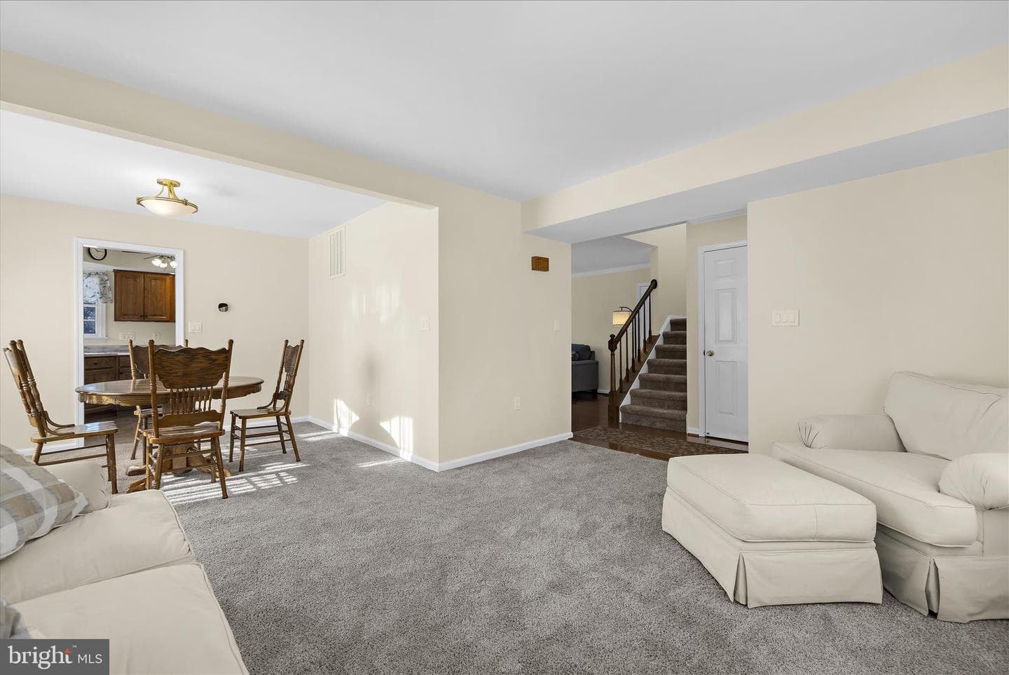 264 Providence Circle photo 14