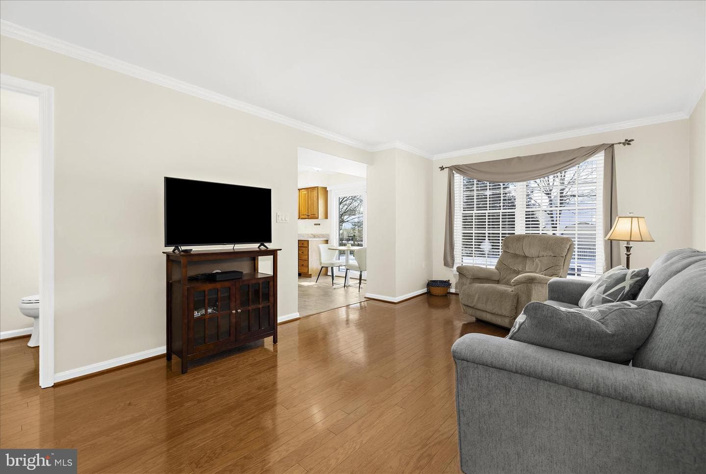 264 Providence Circle photo 25