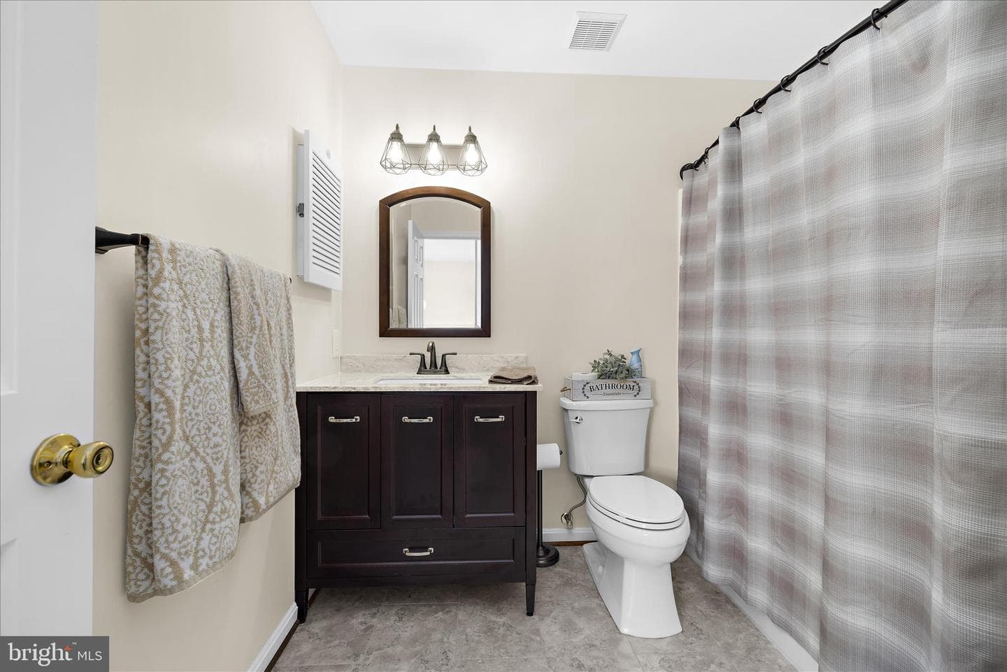 264 Providence Circle photo 36