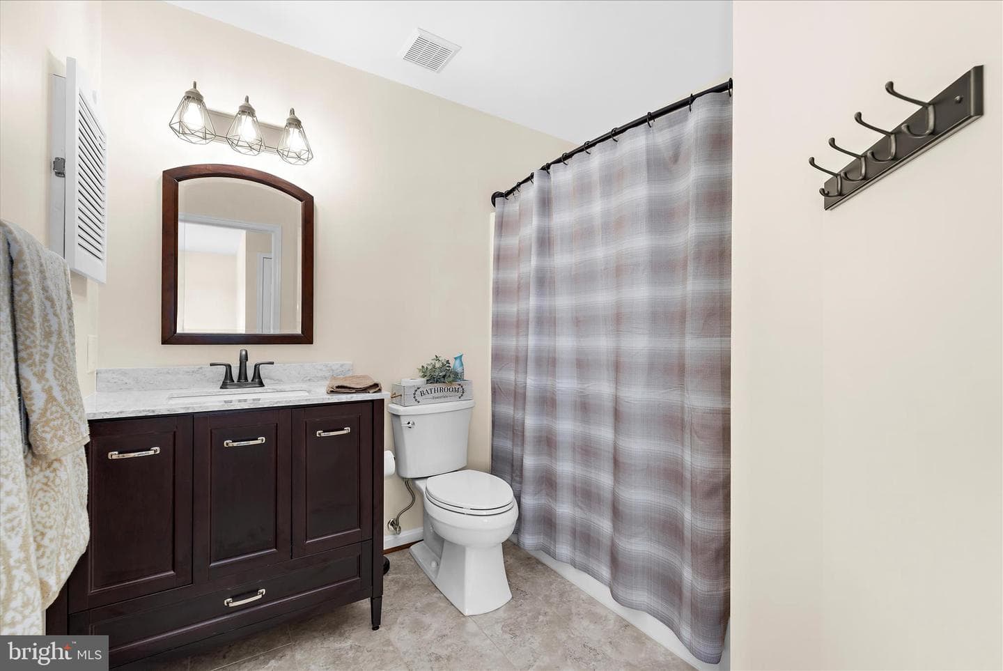 264 Providence Circle photo 37