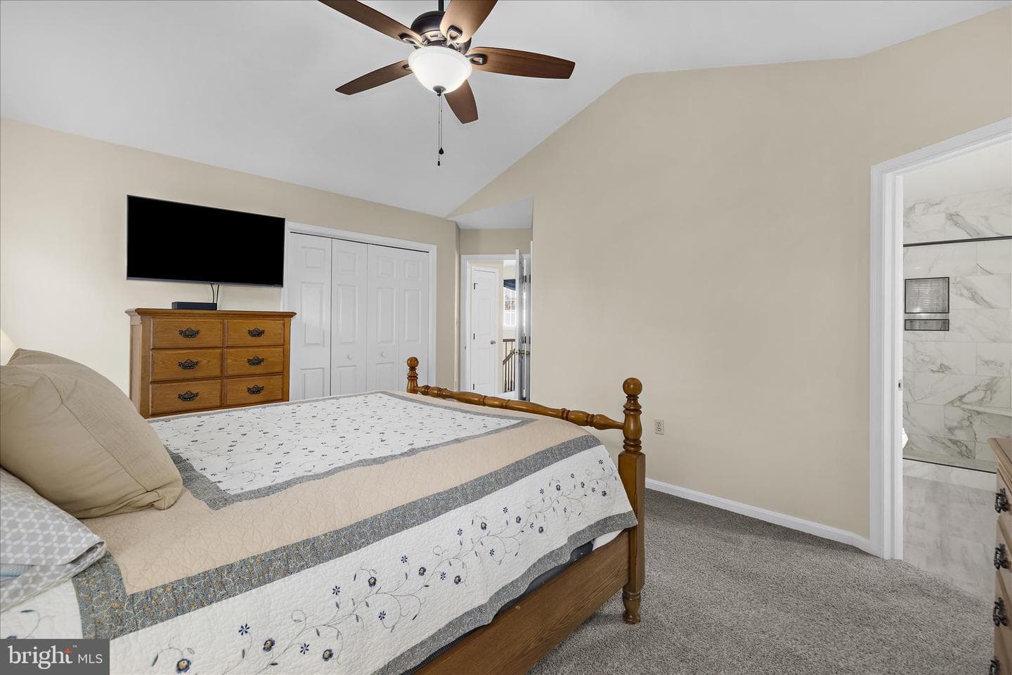 264 Providence Circle photo 43