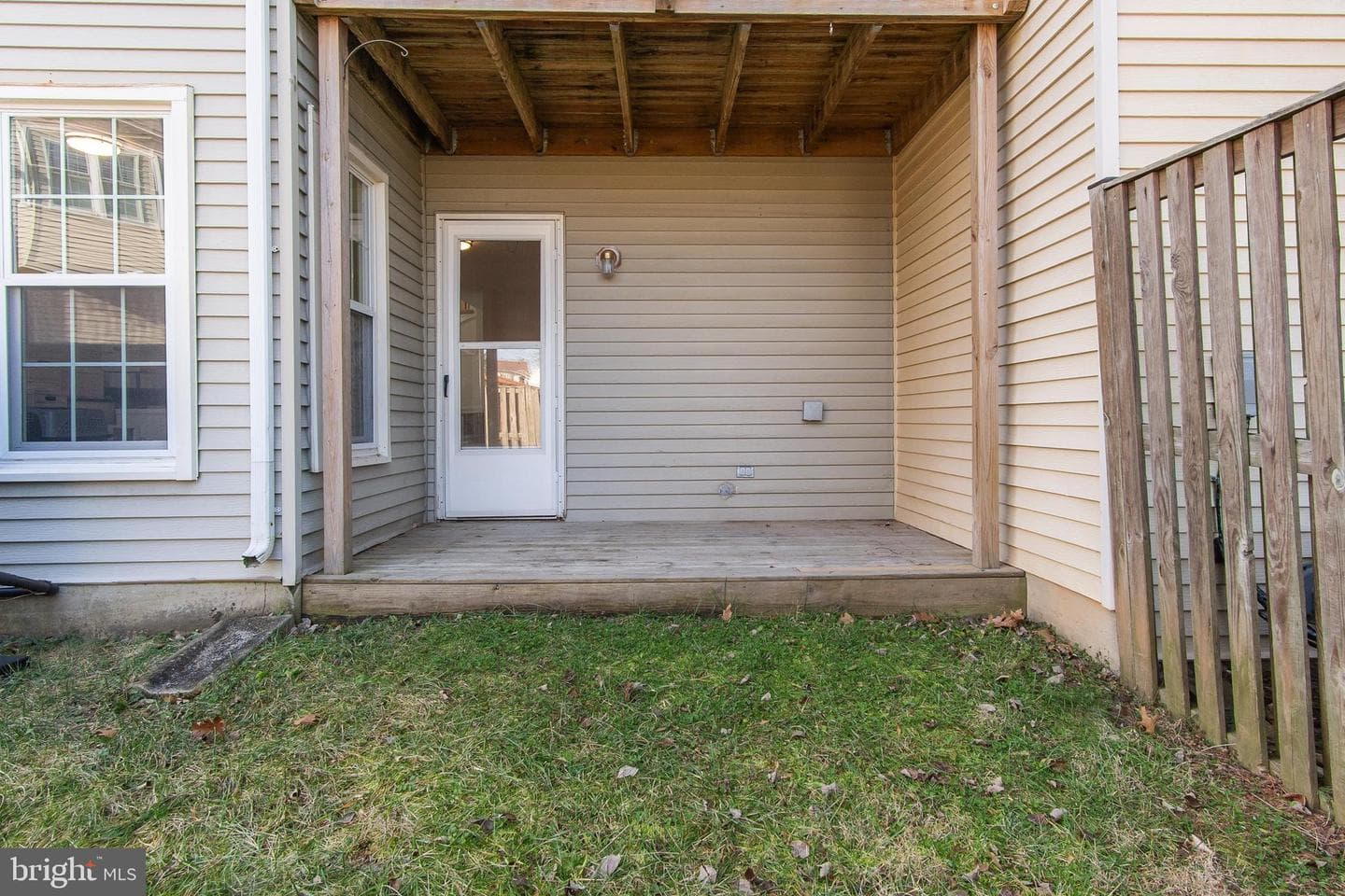 6068 Barn Hill Court photo 29