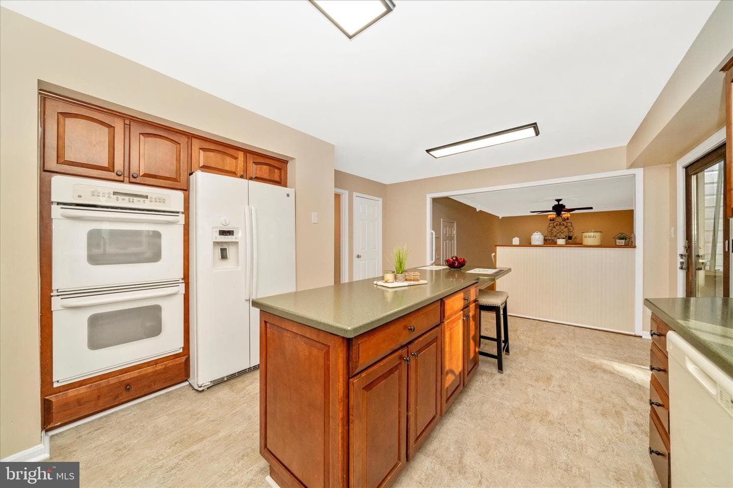 12407 Hill Court photo 21