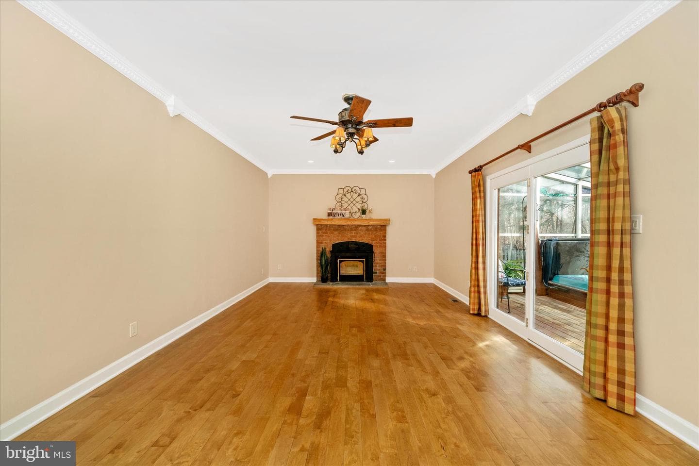 12407 Hill Court photo 25
