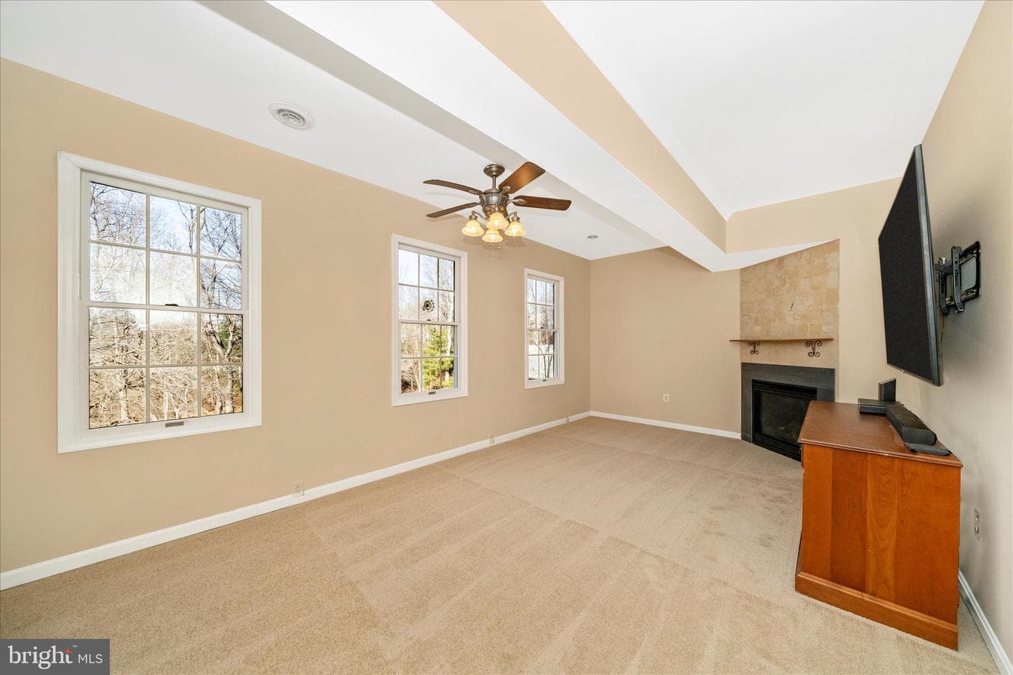 12407 Hill Court photo 29