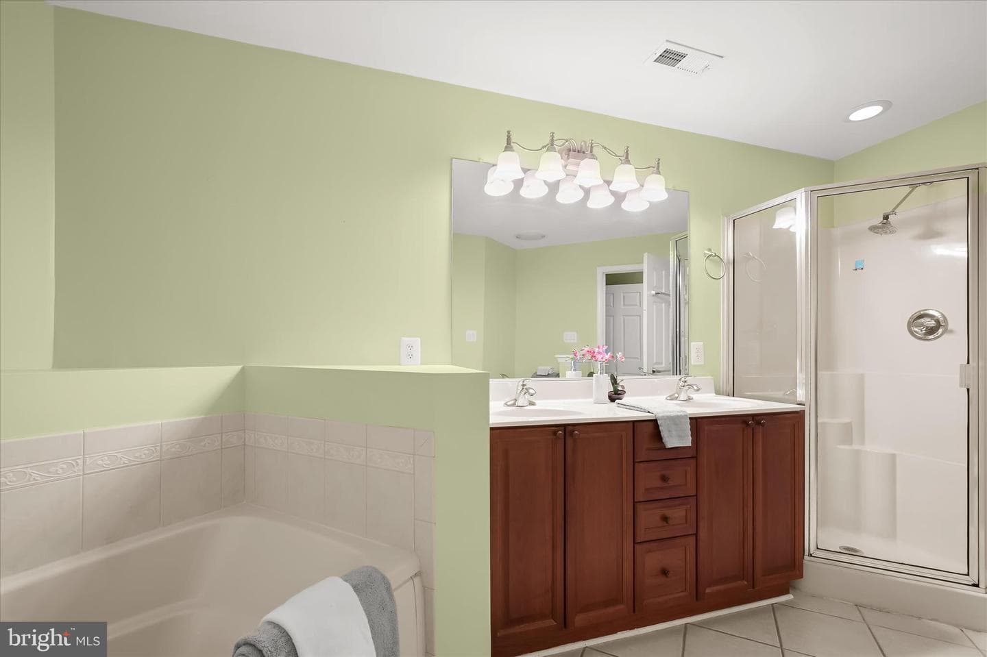 2509 Shelley Circle #5 1d photo 24