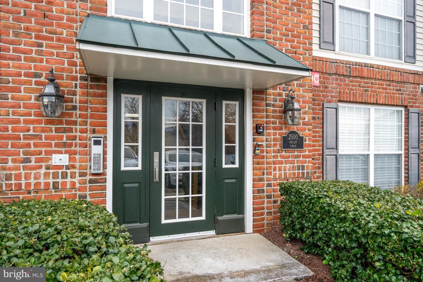 2500 Shelley Circle #2a photo 2