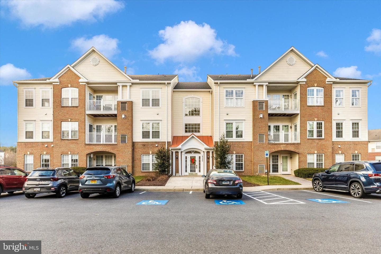 6200 Glen Valley Terrace #1c photo 2