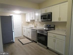 7291 Coachlight Court photo 4