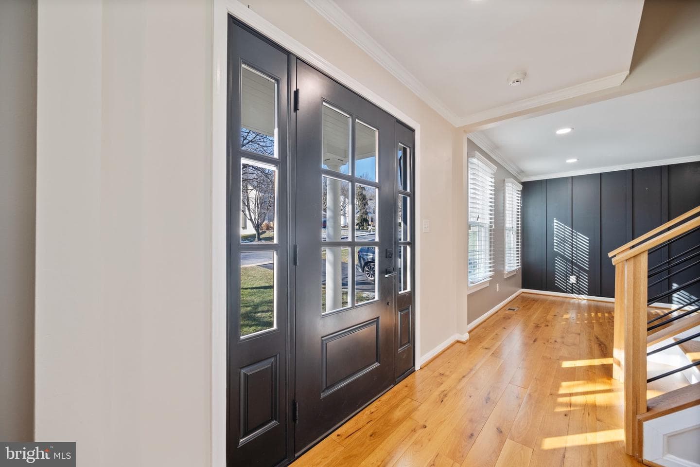 1105 Village Gate Drive photo 2