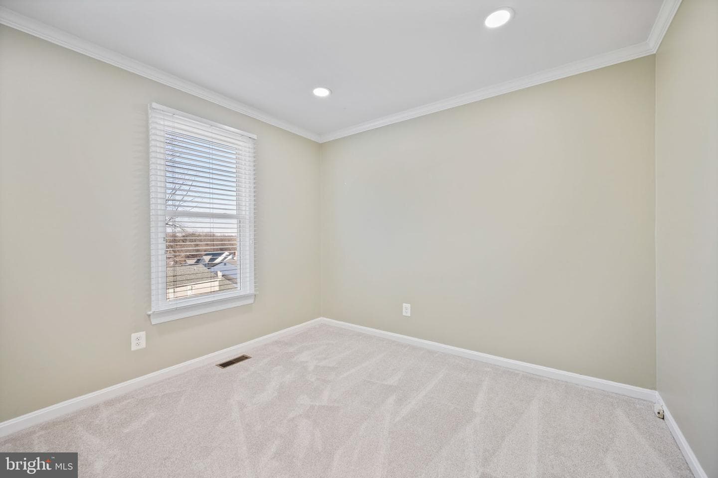 1105 Village Gate Drive photo 38