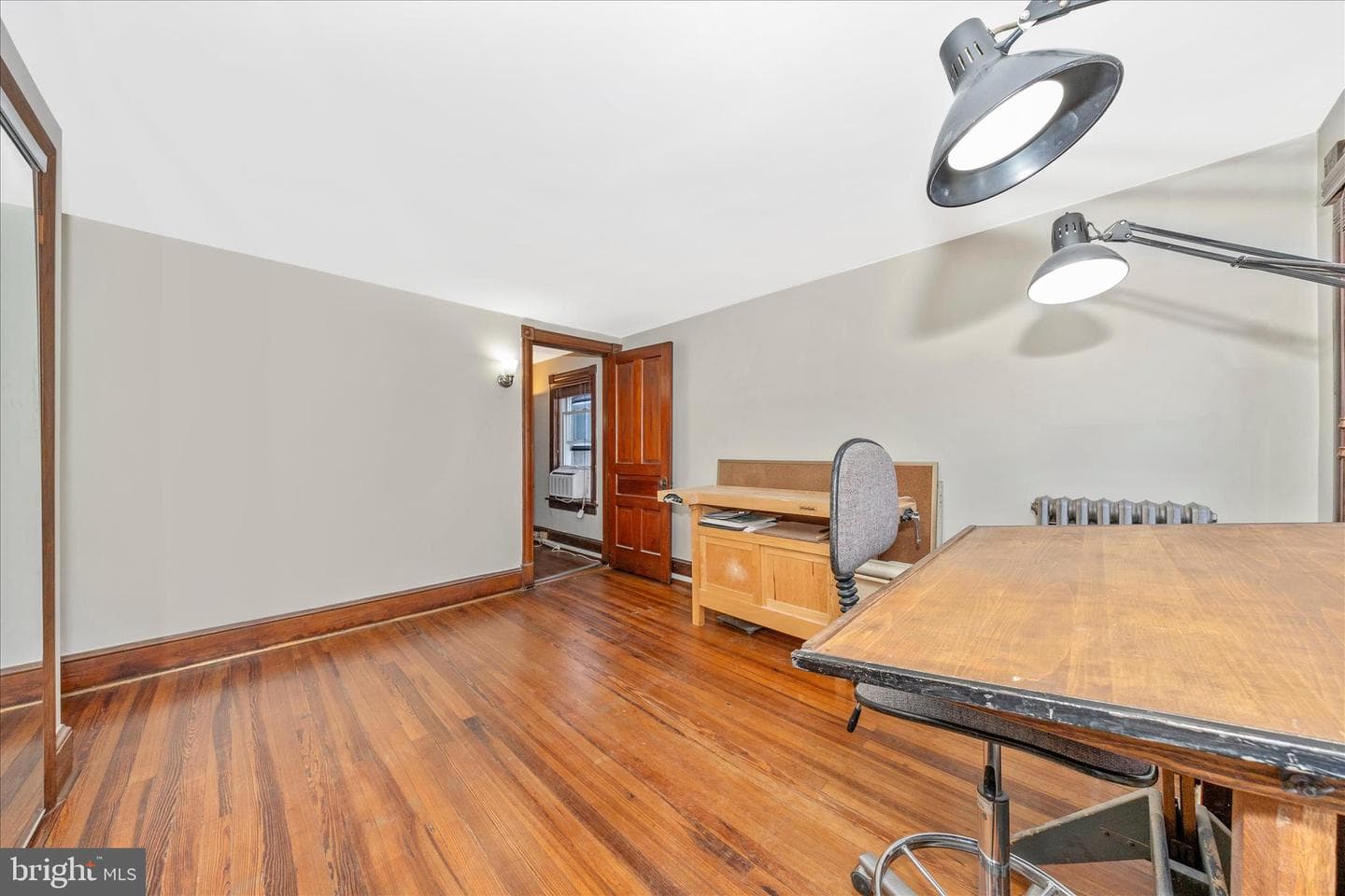 24 E 8th Street photo 30