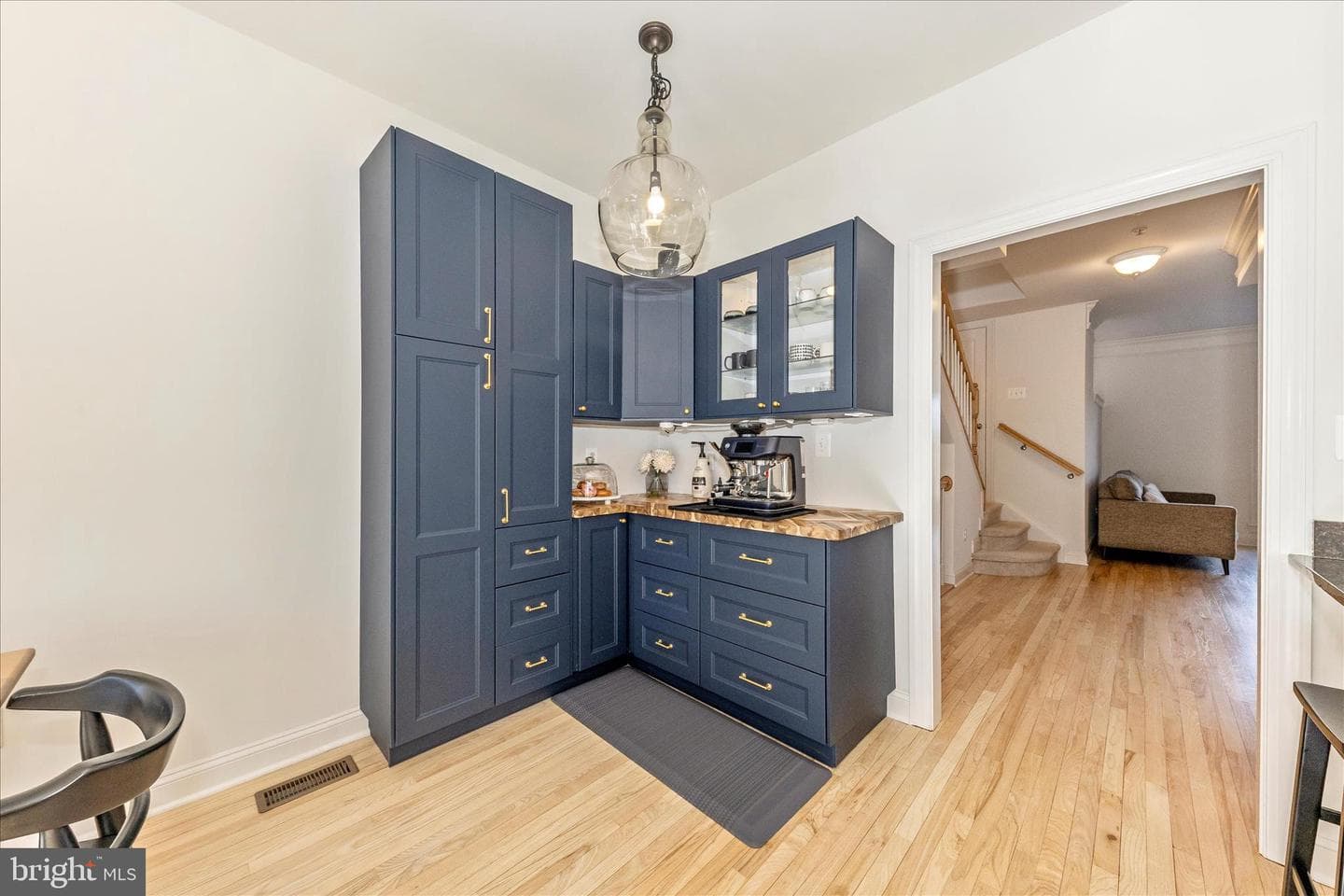 6386 Meandering Woods Court photo 10