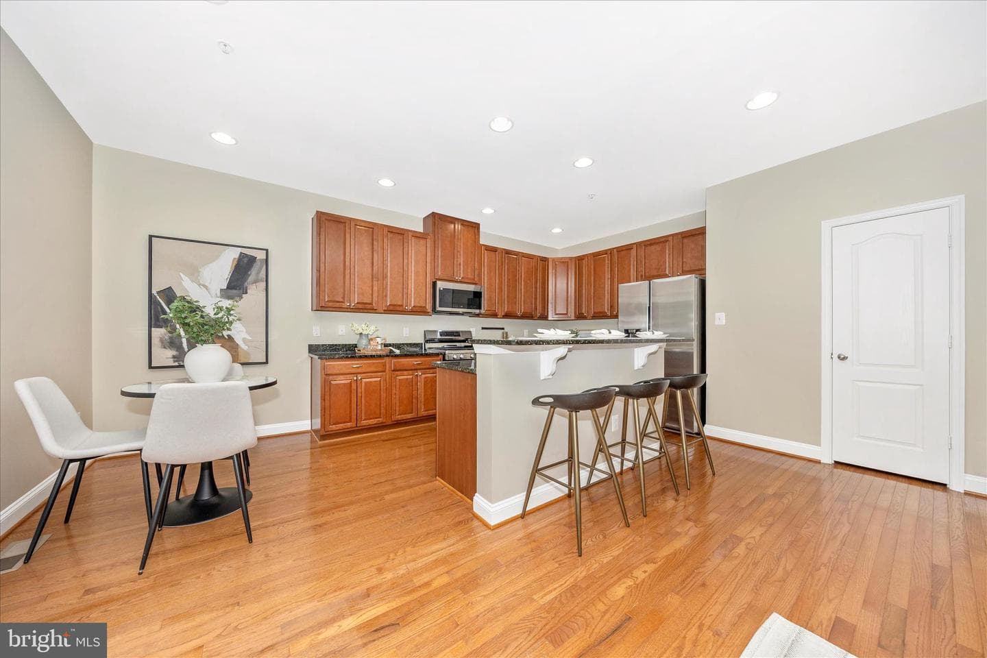 10228 Nuthatch Drive photo 18