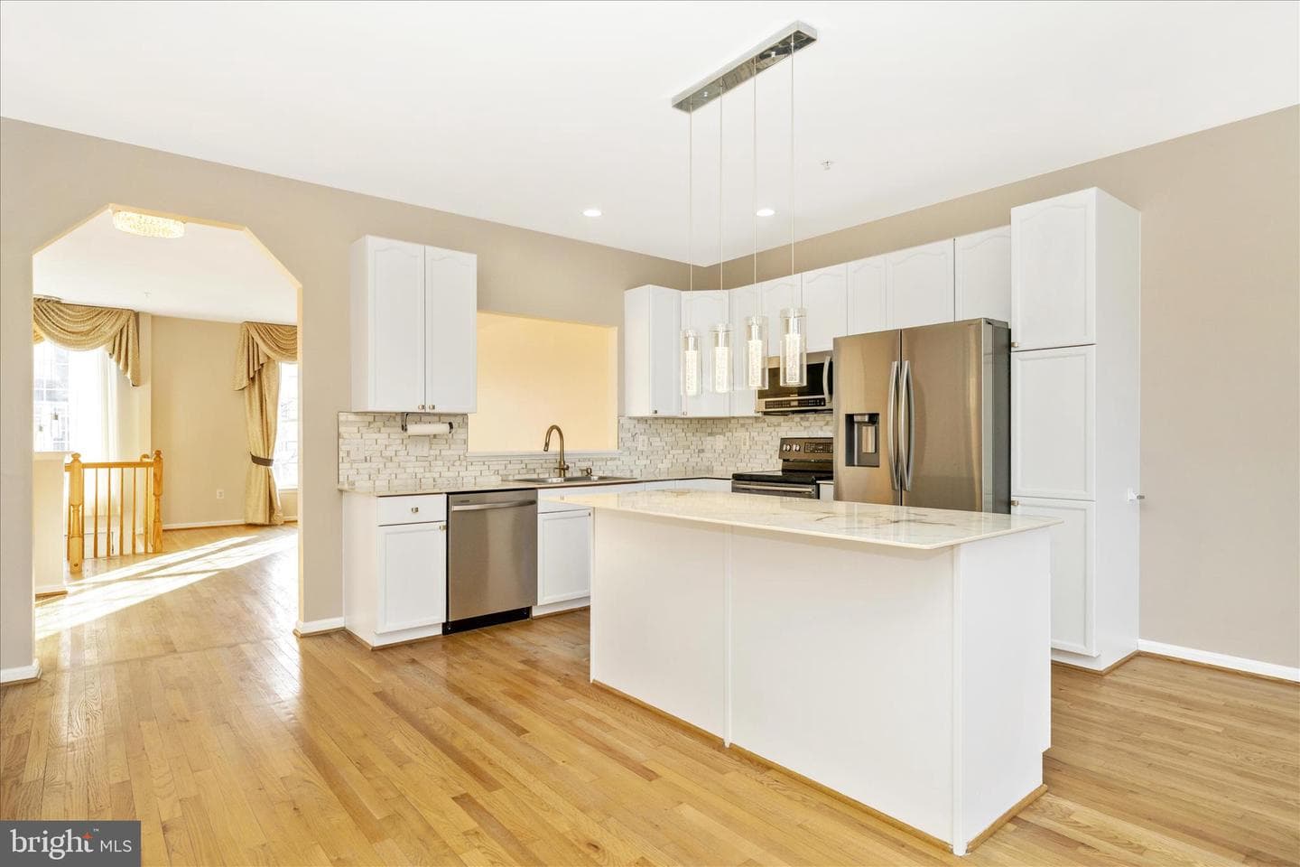 113 Fieldstone Court photo 13